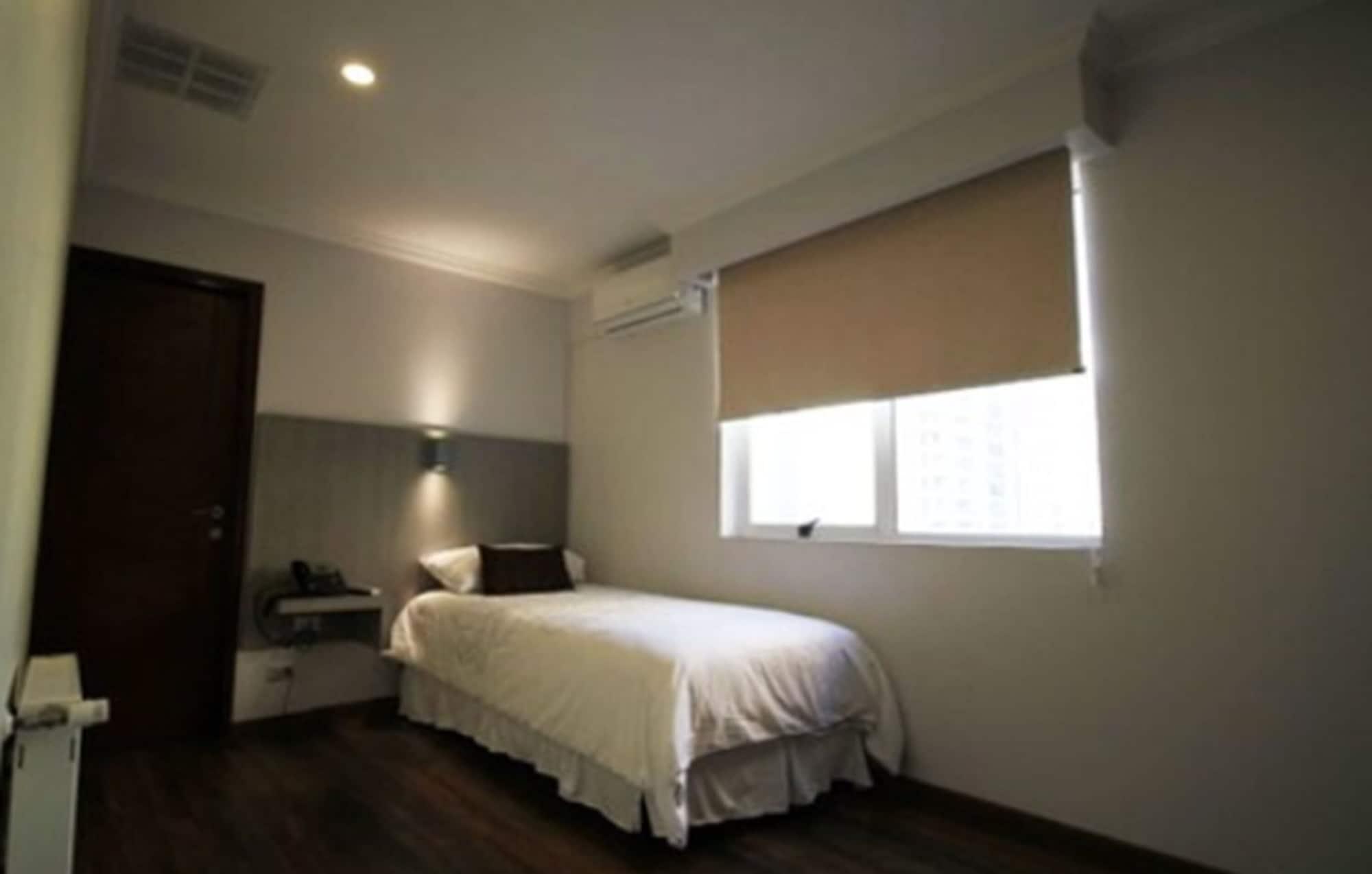 סנטיאגו Hotel Elisa Cole מראה חיצוני תמונה