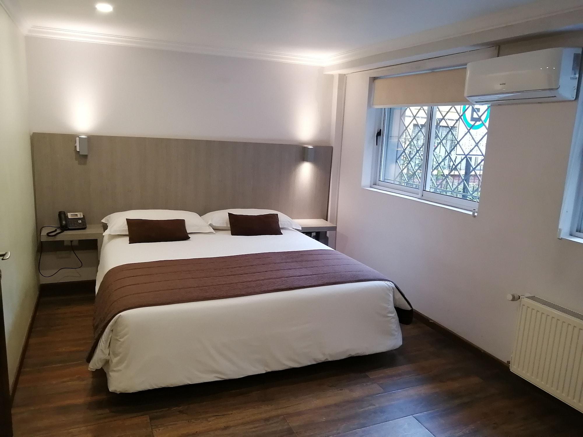 סנטיאגו Hotel Elisa Cole מראה חיצוני תמונה